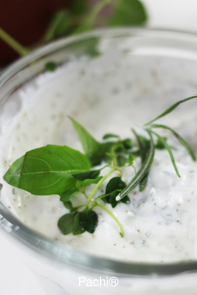 Roasted Garlic Lowfat Yogurt Spread