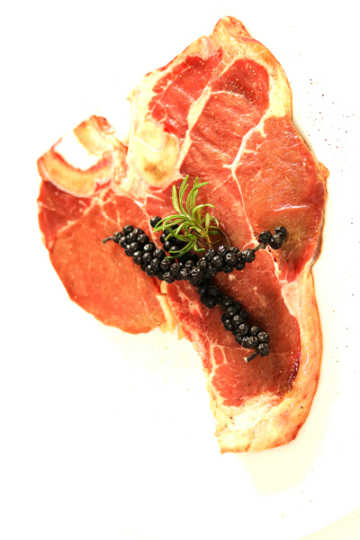 T-bones with Prot Wine Sauce