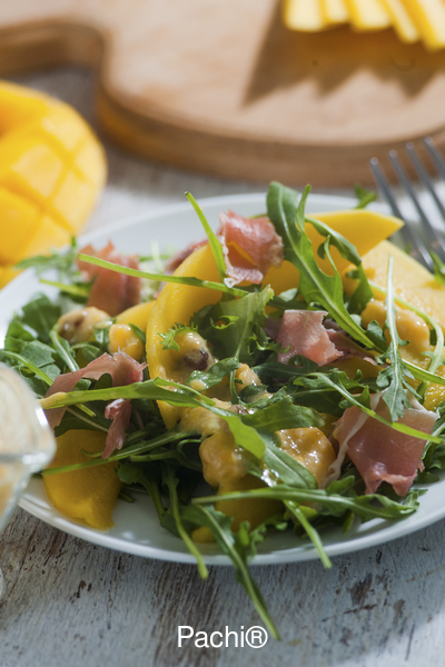 Green Leaf w Prosciutto & Mango