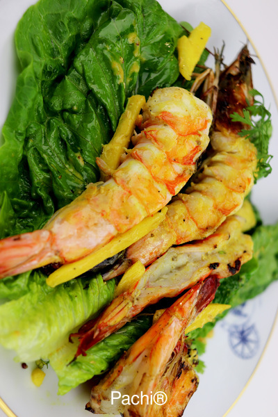 Romaine, Shrimp & Mango Salad