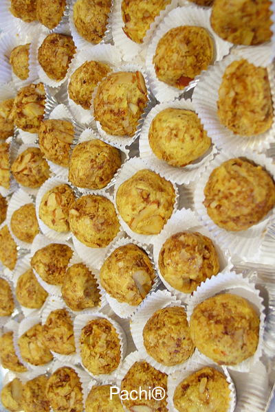 Goats Cheese Chicken Curry Bites